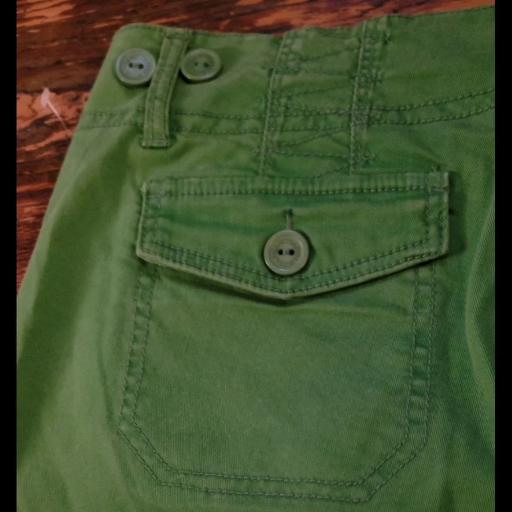 Sanctuary Scout Knicker Grass Green Mid-Length Bermuda Surplus Utility Shorts 32 - Picture 7 of 11